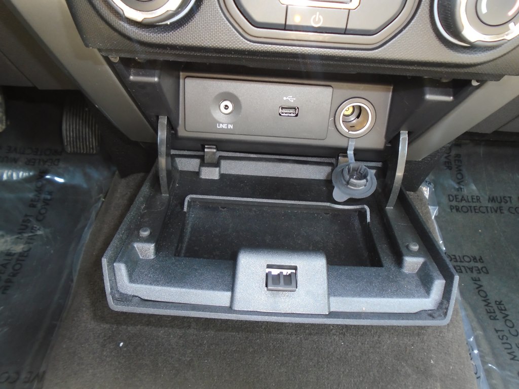 Photo 50 of this FORD F150