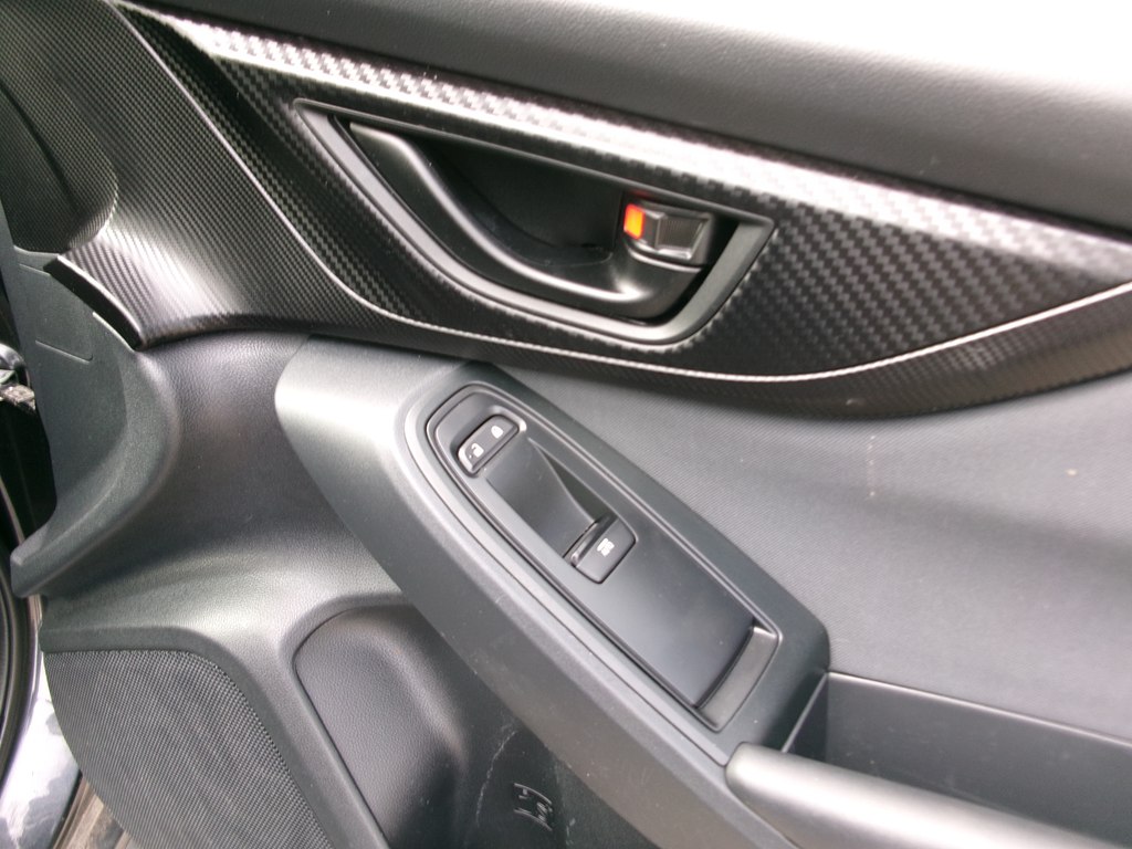 Photo 30 of this SUBARU CROSSTREK