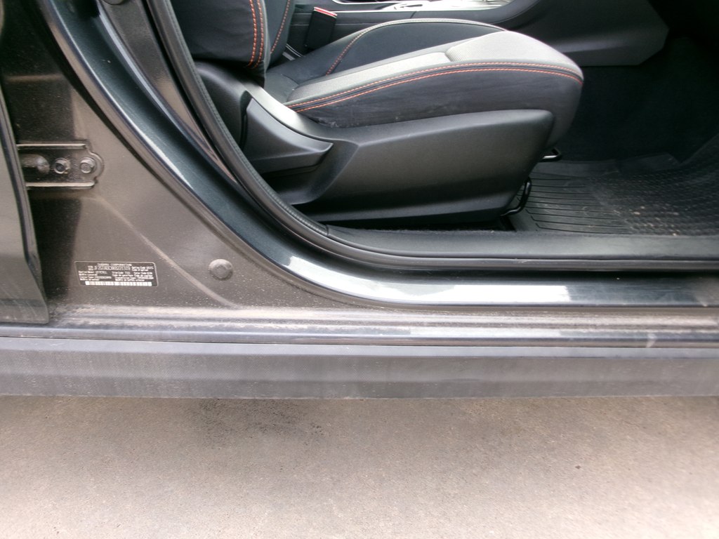 Photo 31 of this SUBARU CROSSTREK