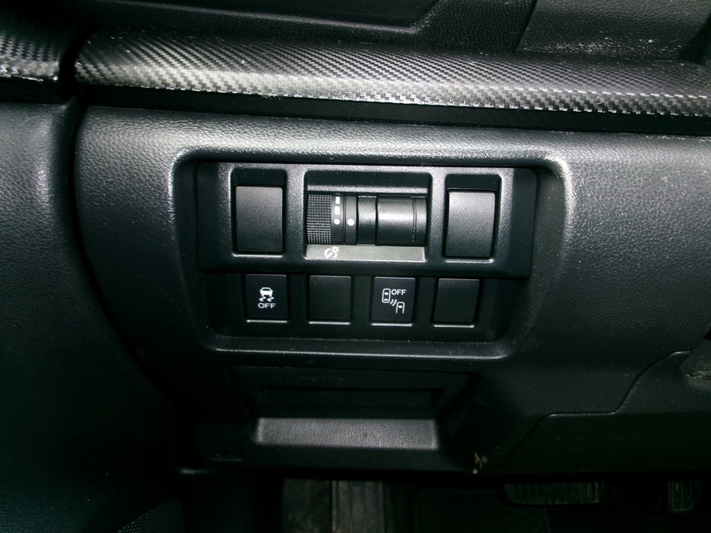 Photo 43 of this SUBARU CROSSTREK