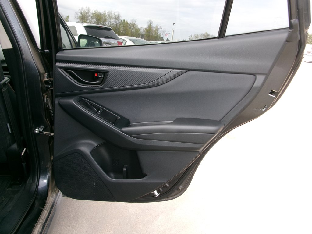 Photo 35 of this SUBARU CROSSTREK