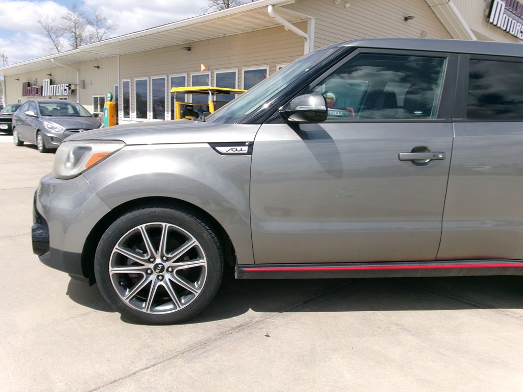 Photo 2 of this KIA SOUL