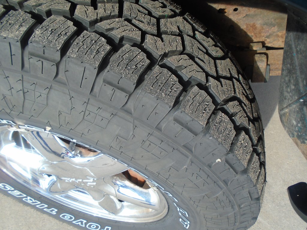 Photo 61 of this GMC DENALI