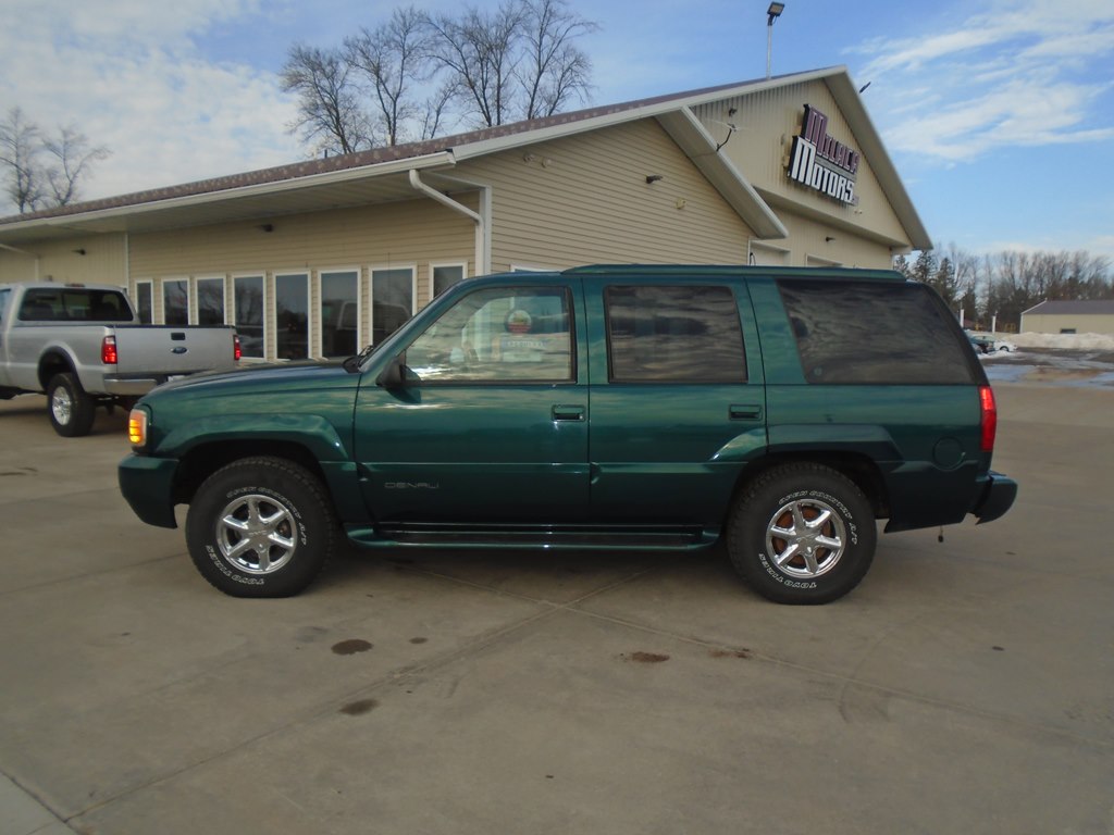 2000 GMC DENALI