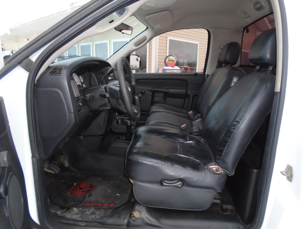 Photo 12 of this DODGE RAM 1500
