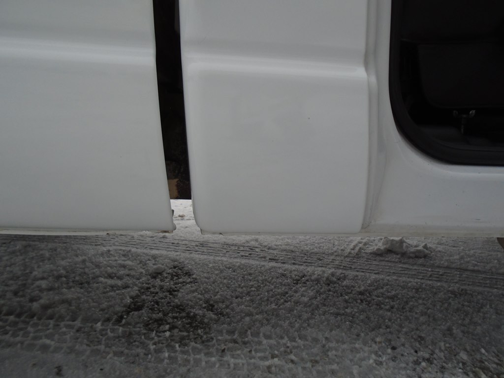 Photo 25 of this DODGE RAM 1500