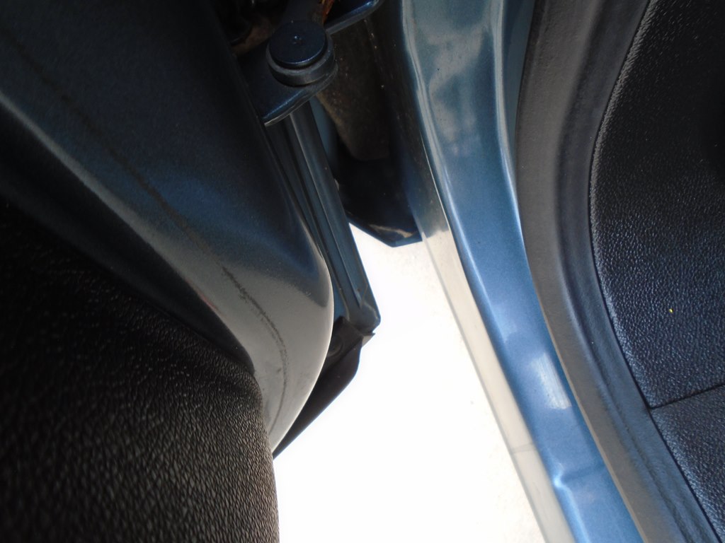 Photo 17 of this GMC SIERRA