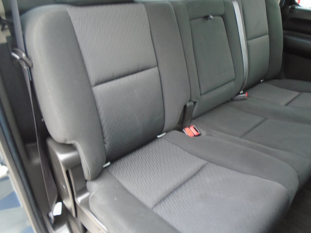 Photo 40 of this GMC SIERRA
