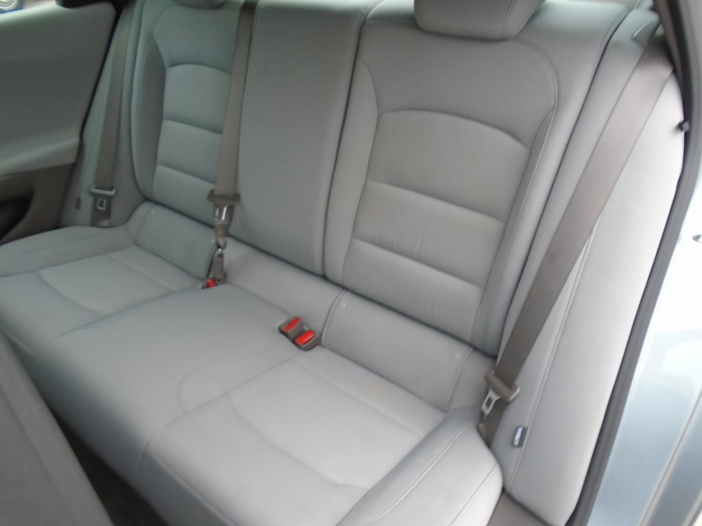 Photo 26 of this CHEVROLET MALIBU