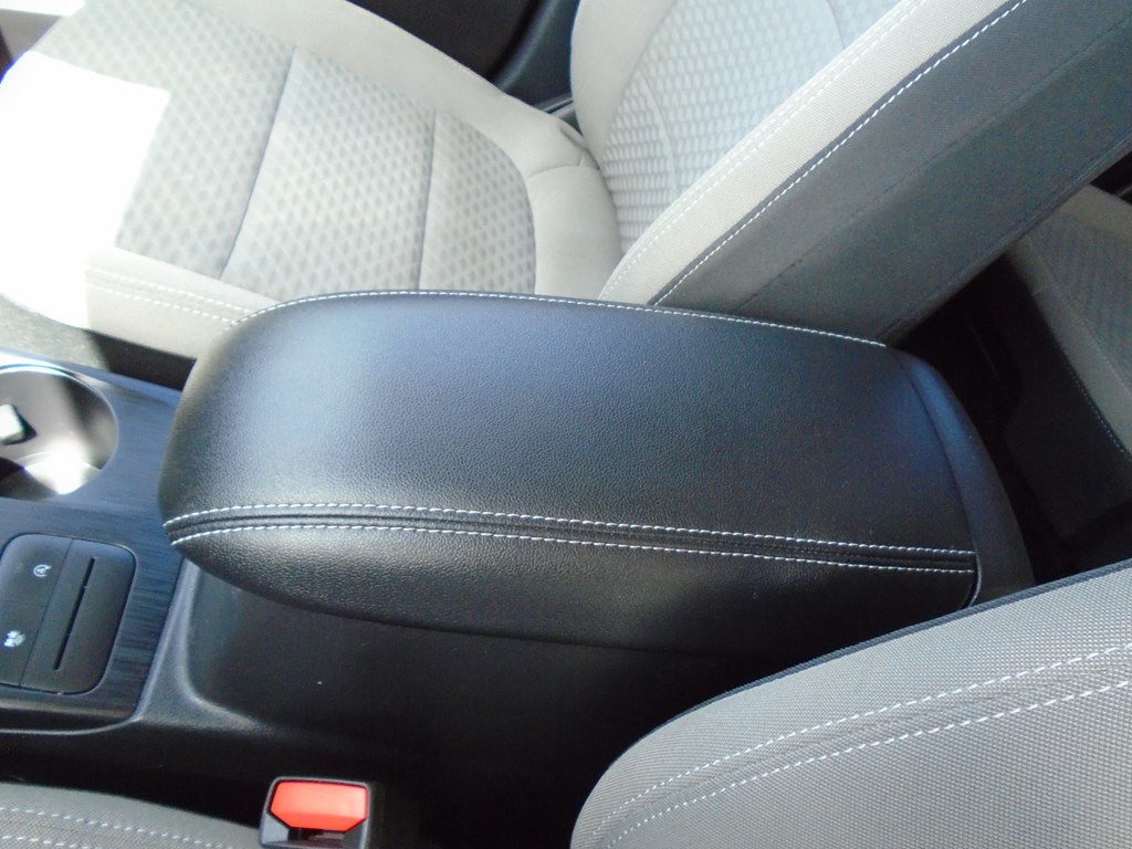 Photo 57 of this FORD ESCAPE