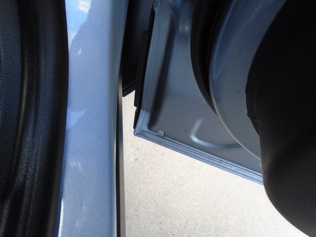 Photo 44 of this FORD ESCAPE