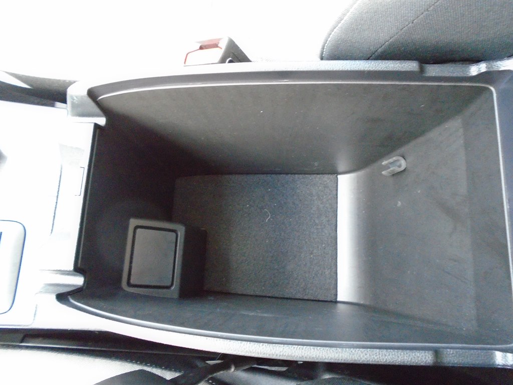 Photo 58 of this FORD ESCAPE