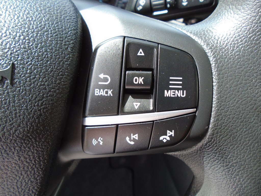 Photo 50 of this FORD ESCAPE