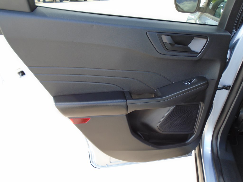 Photo 27 of this FORD ESCAPE