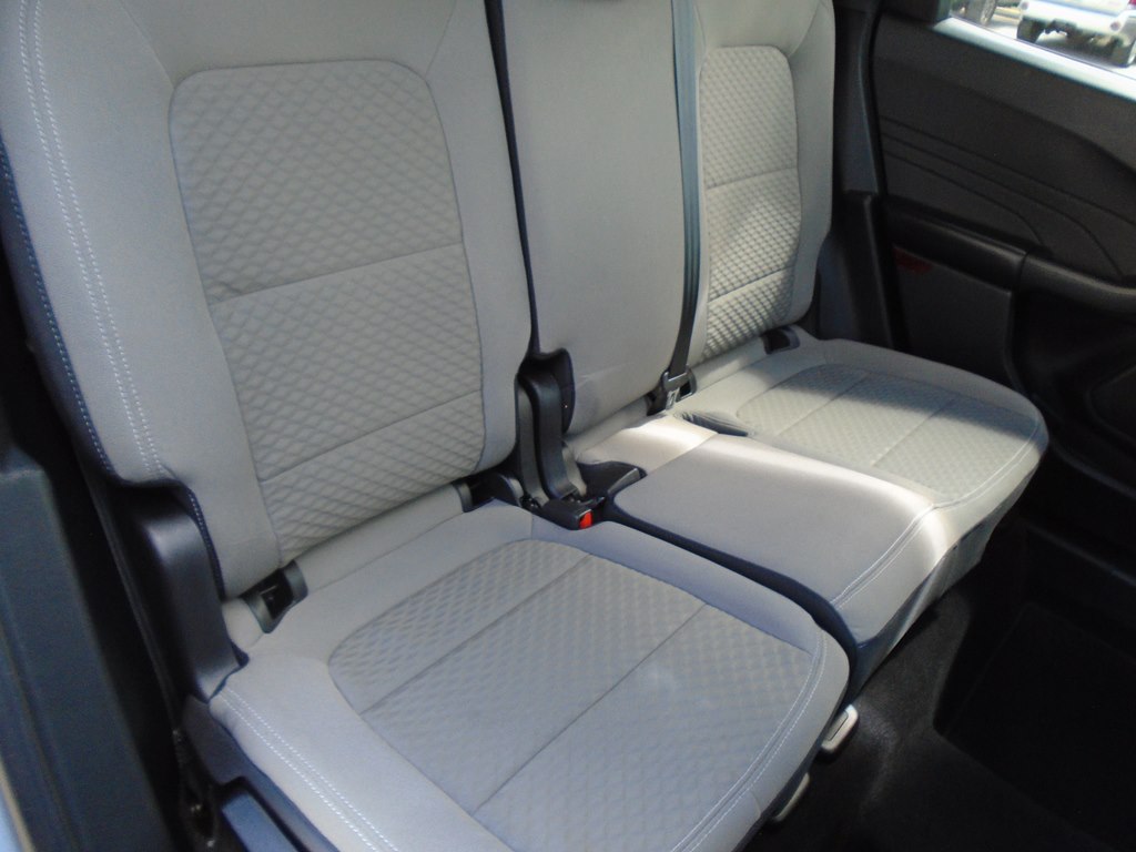 Photo 43 of this FORD ESCAPE