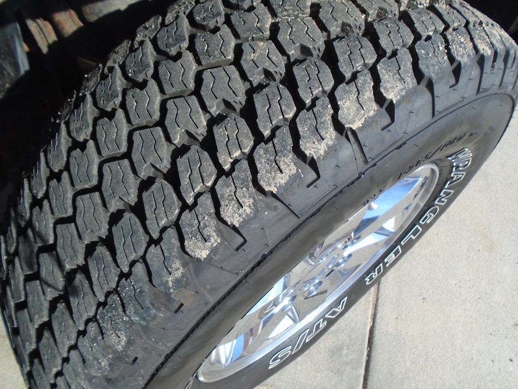 Photo 63 of this GMC CANYON