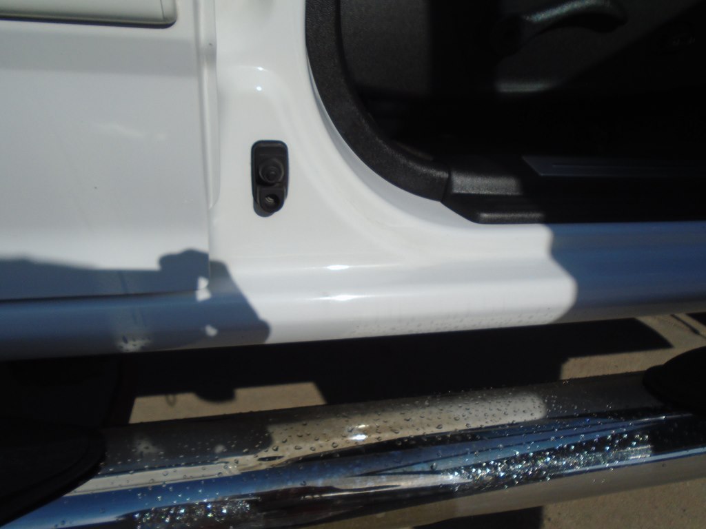 Photo 38 of this GMC CANYON