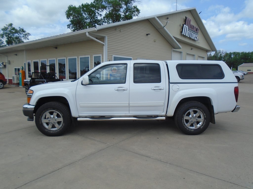 Photo 71 of this GMC CANYON