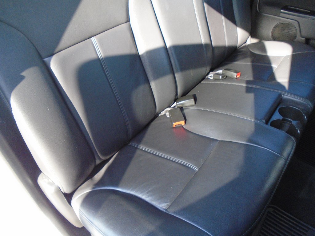 Photo 42 of this GMC CANYON