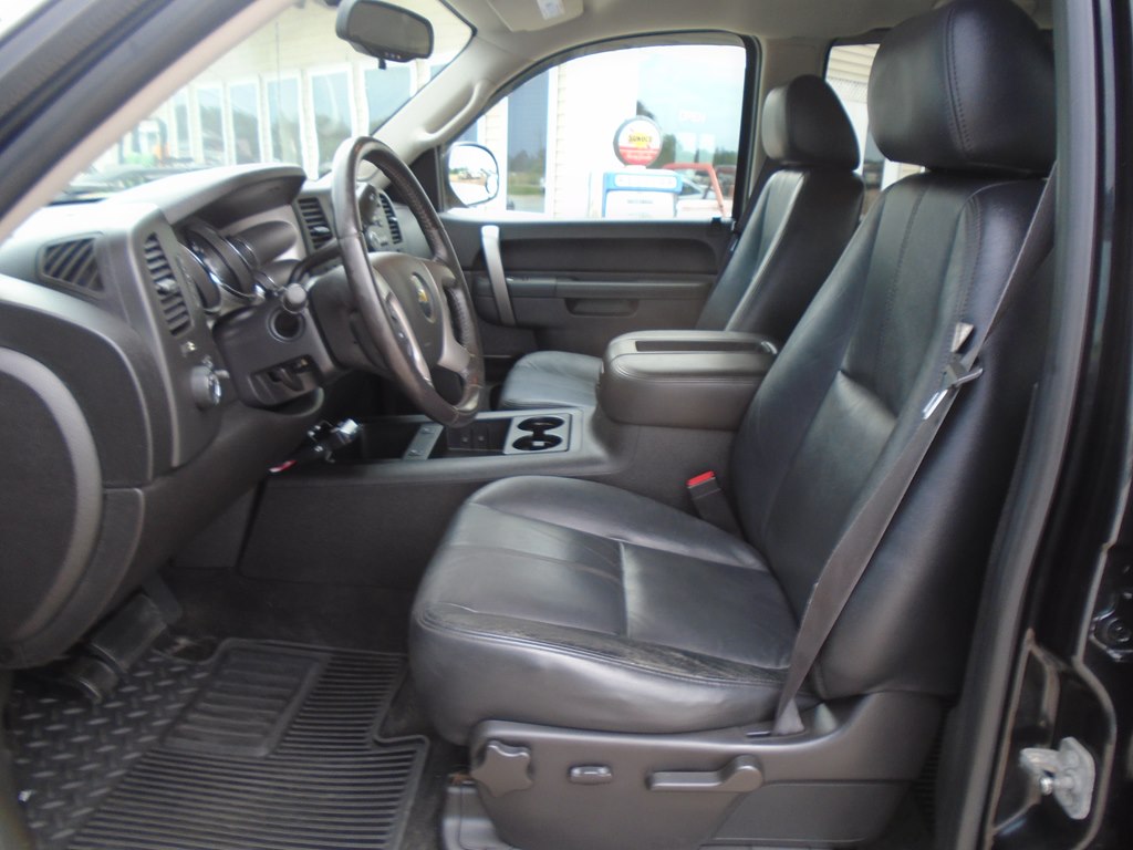 Photo 14 of this CHEVROLET SILVERADO 1500