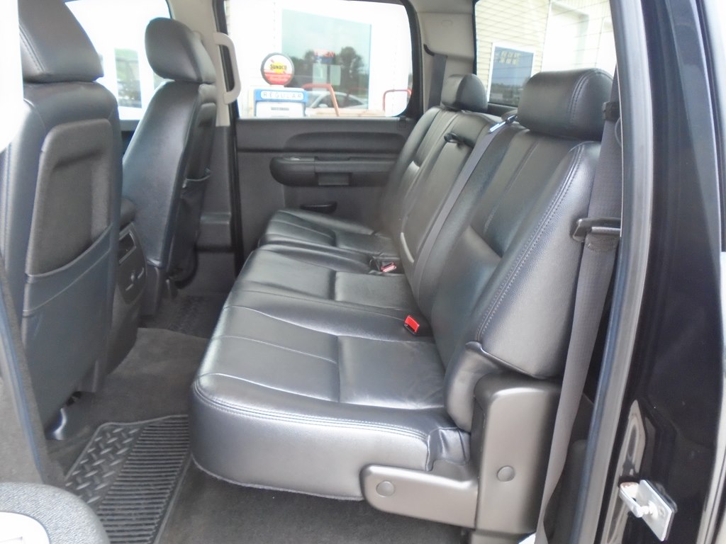 Photo 23 of this CHEVROLET SILVERADO 1500