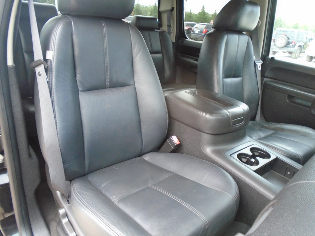 Photo 36 of this CHEVROLET SILVERADO 1500