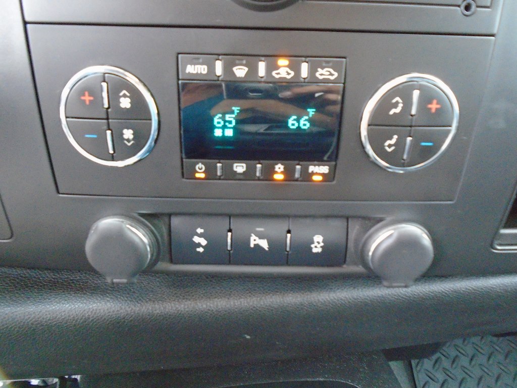 Photo 57 of this CHEVROLET SILVERADO 1500