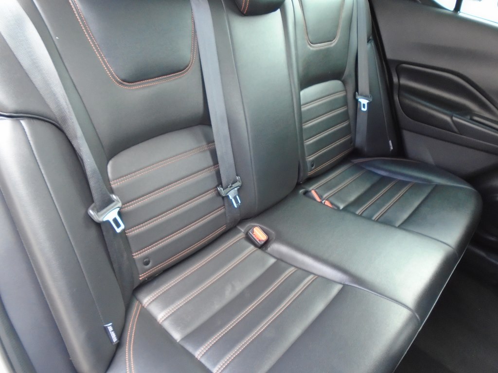 Photo 41 of this NISSAN KICKS