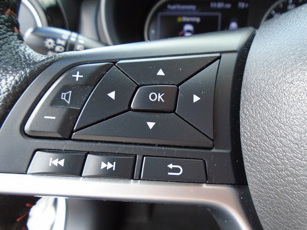 Photo 47 of this NISSAN KICKS