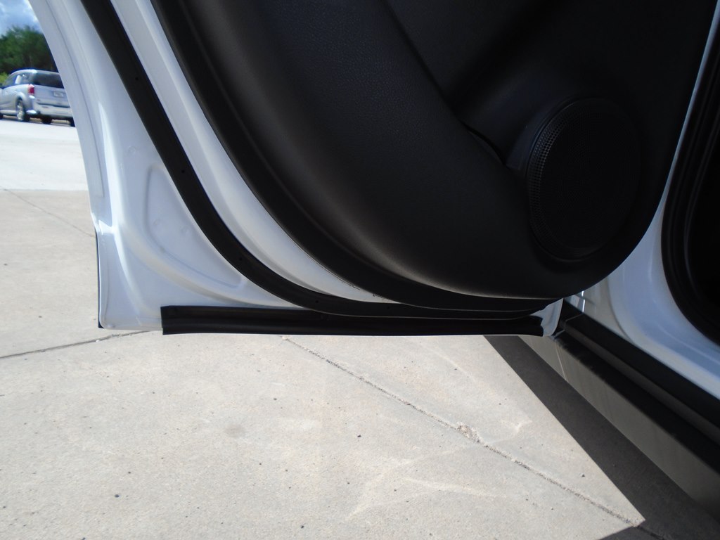 Photo 30 of this NISSAN KICKS