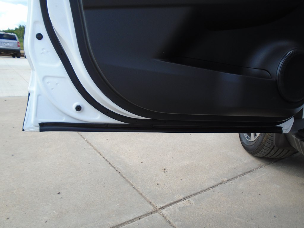 Photo 23 of this NISSAN KICKS