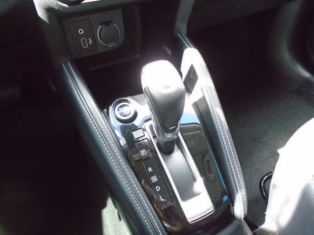 Photo 54 of this NISSAN KICKS
