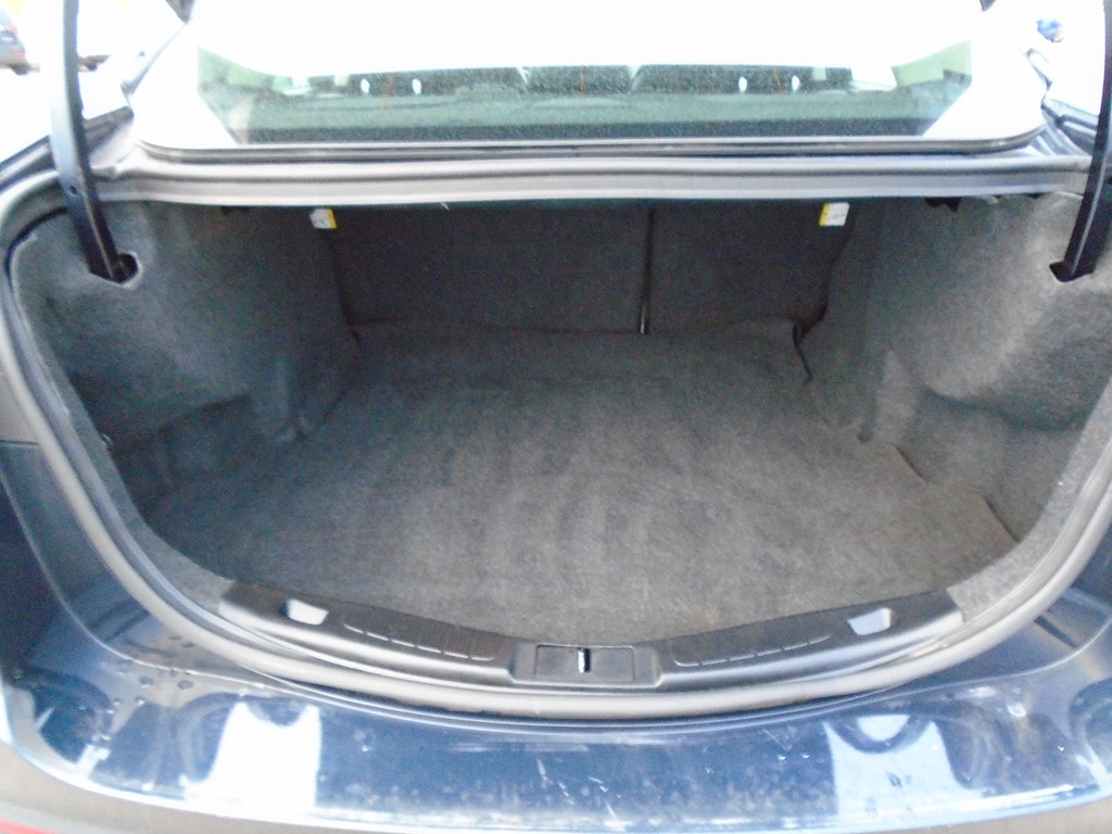 Photo 43 of this FORD FUSION