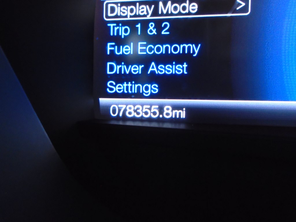 Photo 50 of this FORD FUSION