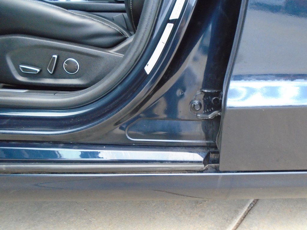 Photo 18 of this FORD FUSION