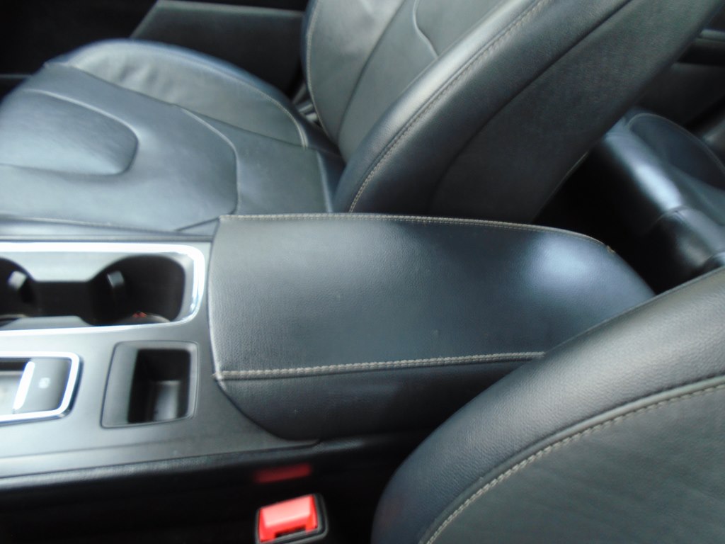Photo 58 of this FORD FUSION