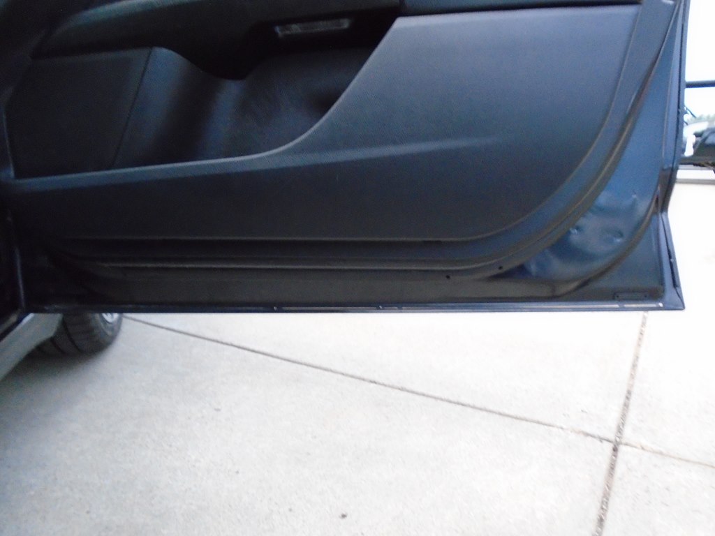 Photo 35 of this FORD FUSION