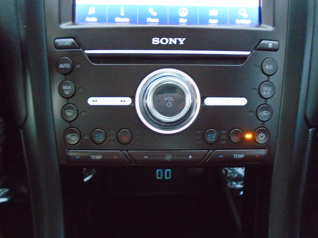 Photo 55 of this FORD FUSION