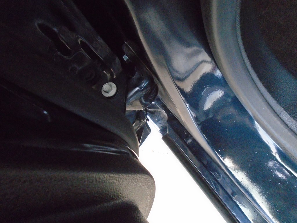 Photo 24 of this FORD FUSION