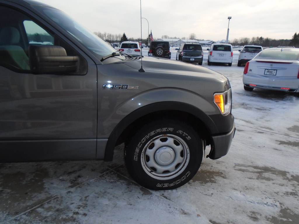 Photo 7 of this FORD F150