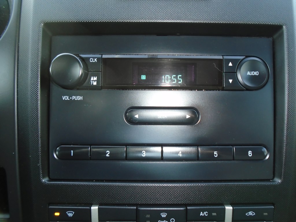 Photo 36 of this FORD F150