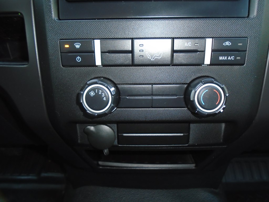 Photo 37 of this FORD F150
