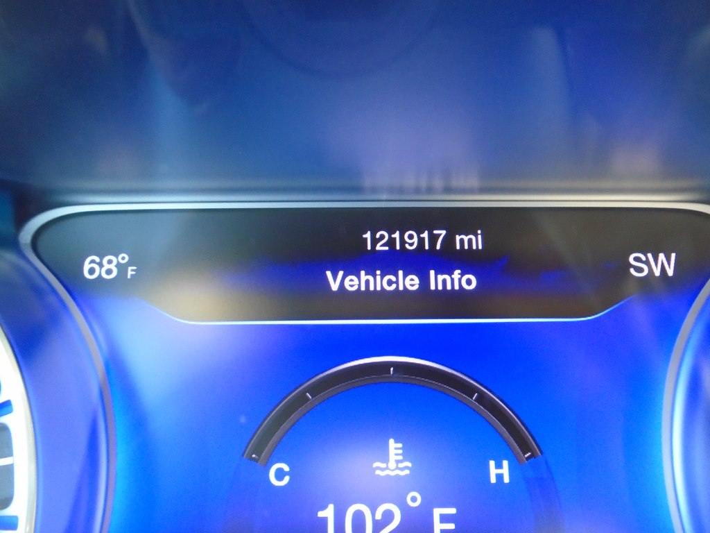 Photo 53 of this CHRYSLER 200
