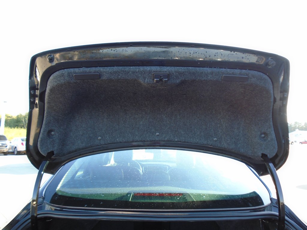 Photo 15 of this CHRYSLER 200