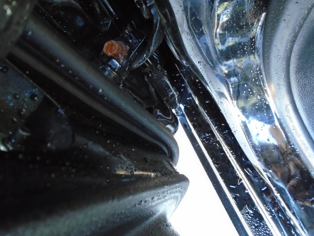 Photo 28 of this CHRYSLER 200