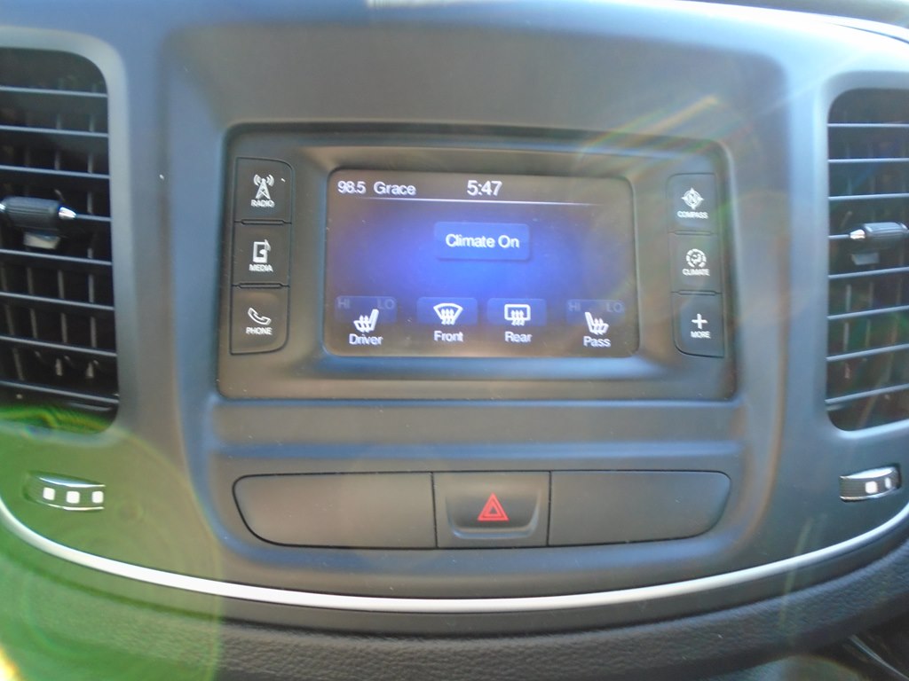 Photo 56 of this CHRYSLER 200