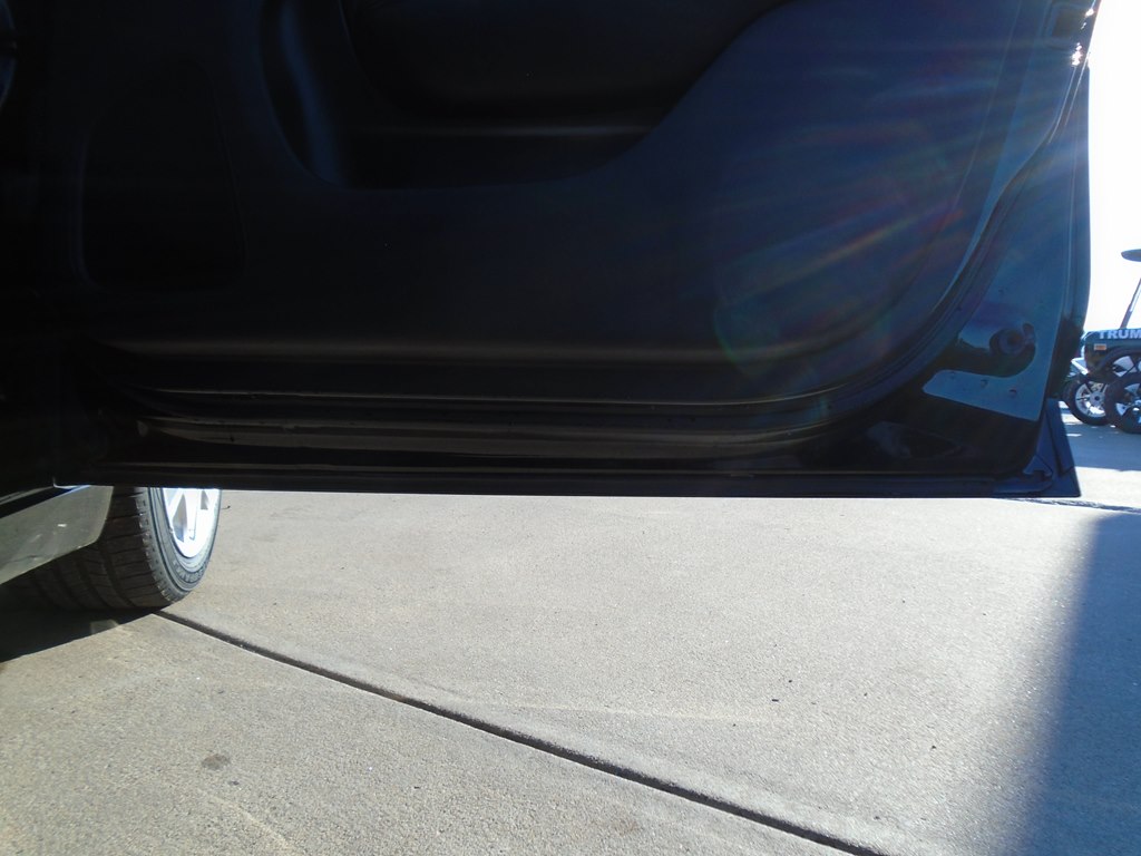 Photo 40 of this CHRYSLER 200