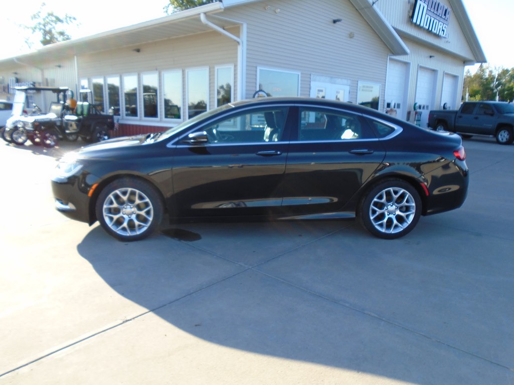 2015 CHRYSLER 200