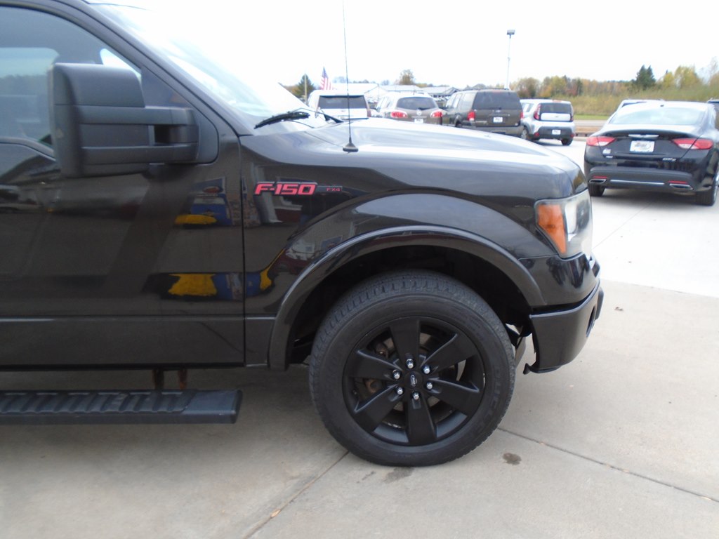 Photo 8 of this FORD F150