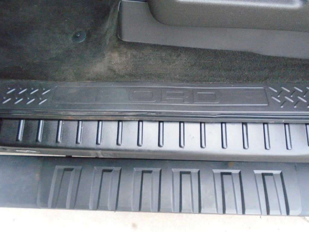Photo 17 of this FORD F150
